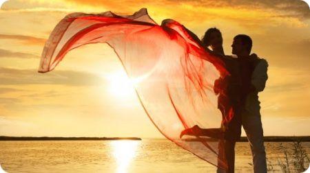 make him be obsessed with you